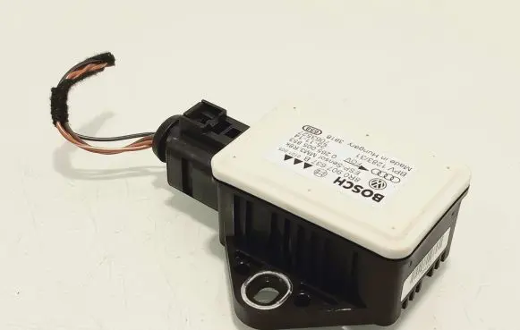 Audi A4 S4 B8 8K ESP acceleration yaw rate sensor 8R0907637B 0265005853