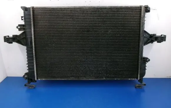 Volvo XC70 Coolant radiator