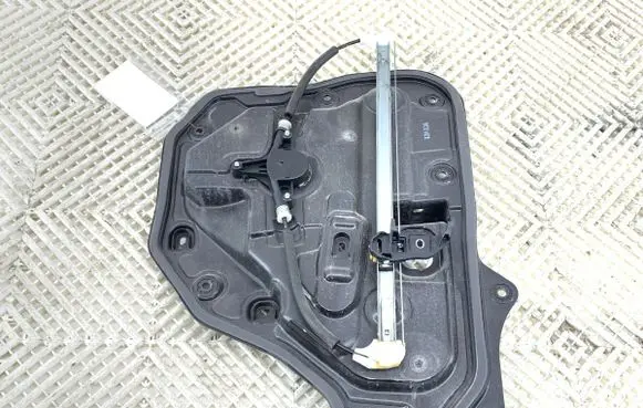Mazda CX-5 Rear door window regulator with motor 