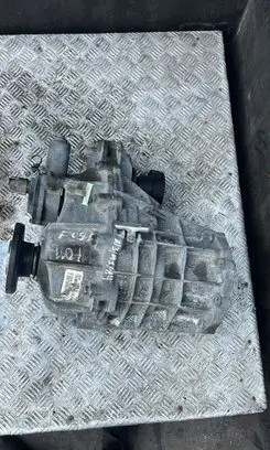 Gearbox transfer box case