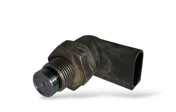 BMW 3 E90 E91 Fuel pressure sensor 0281002497