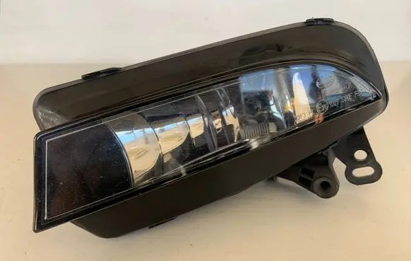 Audi A5 8T 8F Front fog light 8T0941699C