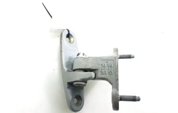 Mercedes-Benz C W204 Front door upper hinge A2047201537