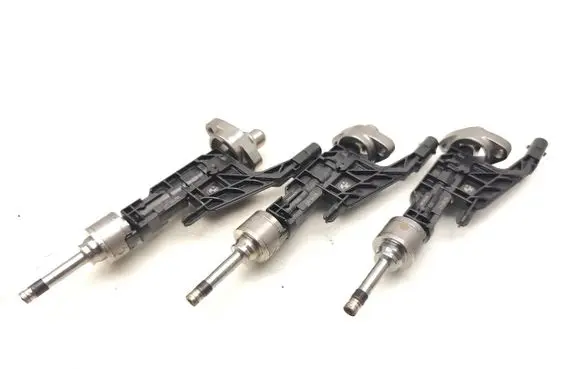 Fuel injectors set
