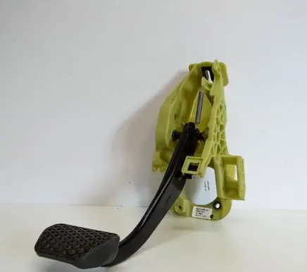 BMW X4 F26 Brake pedal 6787504