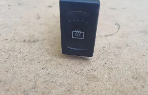 Windscreen/window heater switch