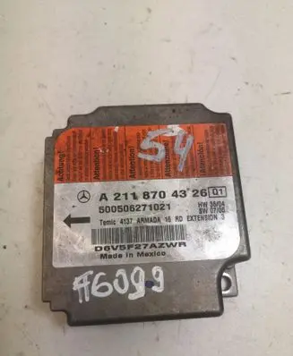 Mercedes-Benz CLS C219 Airbag control unit/module A2118704326