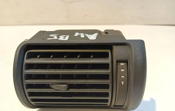 Audi A4 S4 B5 8D Dashboard side air vent grill/cover trim 8D1820901A