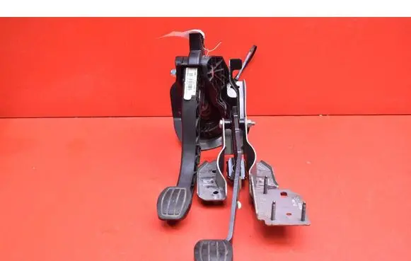 Peugeot 308 Accelerator throttle pedal 9676728880