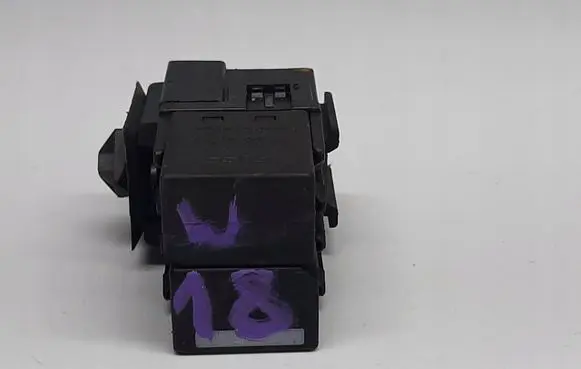 Windscreen/window heater switch