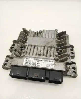 Ford Fiesta Engine control unit/module 8V2112A650EC 5WS40584CT