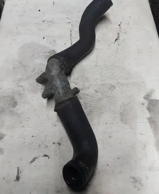 Volvo XC90 Intercooler hose/pipe 08631538