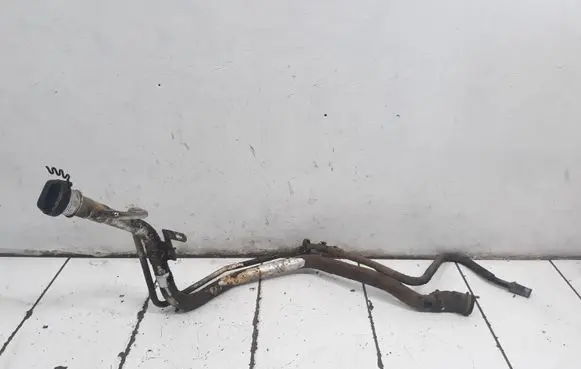 Fuel tank filler neck pipe