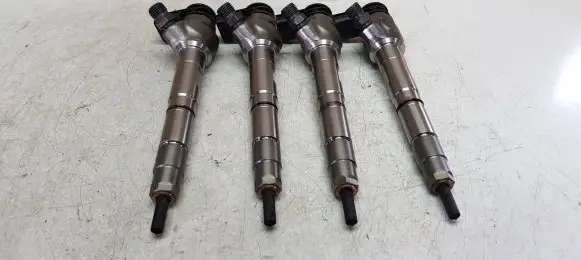 Audi A4 S4 B9 Fuel injectors set 0445110835 05L130277E