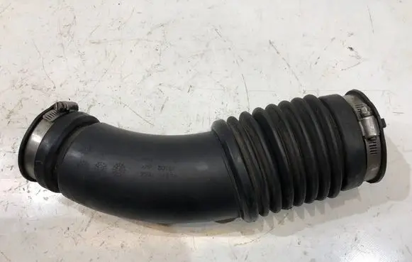 Jeep Grand Cherokee Air intake hose/pipe