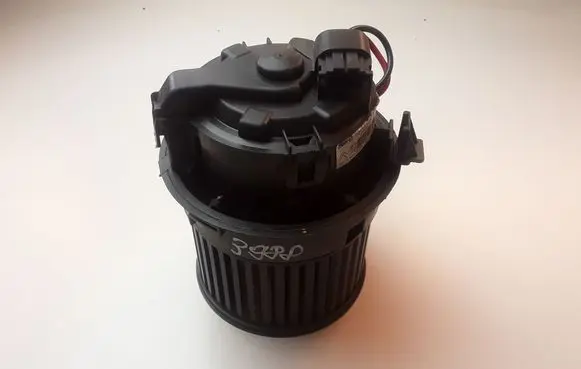 Peugeot 2008 I A/C air flow flap actuator/motor T1013140A