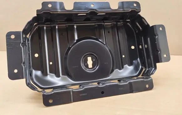 Volvo XC90 Battery tray 