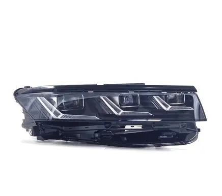 Volkswagen Touareg III Headlight/headlamp 761941082D
