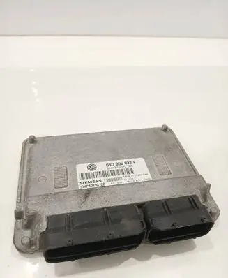 Volkswagen Polo IV 9N3 Engine control unit/module 03D906033F 5WP4029802 5WP40298