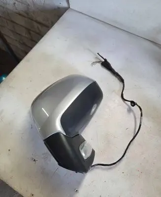 Citroen C4 I Picasso Front door electric wing mirror 