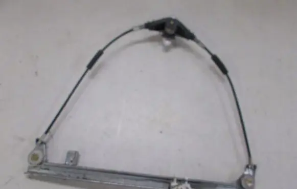 Fiat Punto (176) Front door manual window regulator 