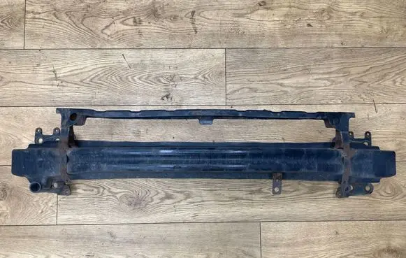 Skoda Octavia Mk2 (1Z) Front bumper cross member 