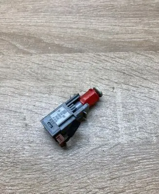 Opel Zafira A Brake pedal sensor switch 09185907
