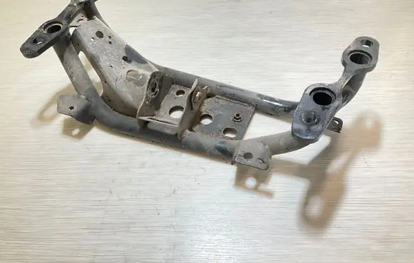 Land Rover Range Rover Sport L494 Gearbox mounting bracket CPLA5060A