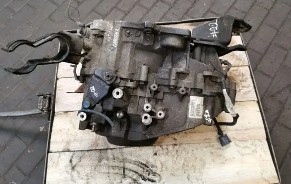 Mitsubishi Carisma Manual 5 speed gearbox 1023825 M13706 PMR915425