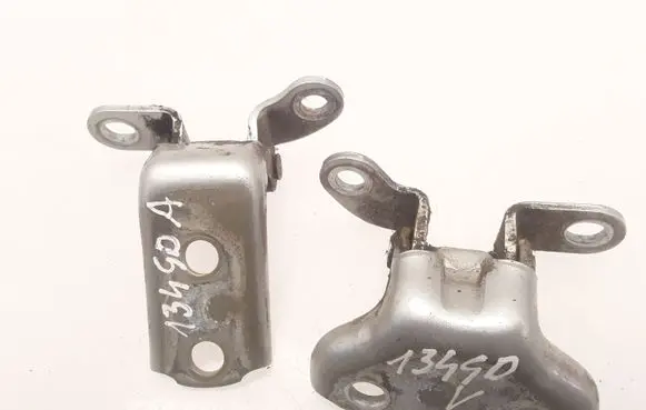 Toyota Avensis T250 Rear door hinge set 