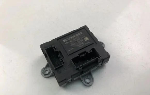 Volvo V70 Other control units/modules 31343028AC