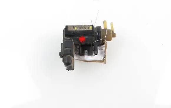 Volkswagen Golf IV Valve vacuum 702184010