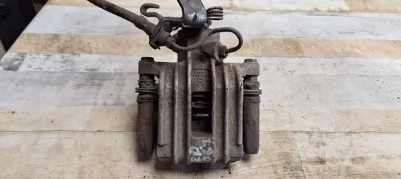 Seat Leon (1P) Rear brake caliper 