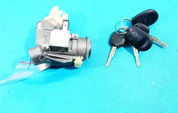 Toyota Highlander XU40 Ignition lock 89783-06021 IMPRK946956