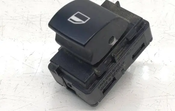 BMW 5 E60 E61 Electric window control switch 6922244