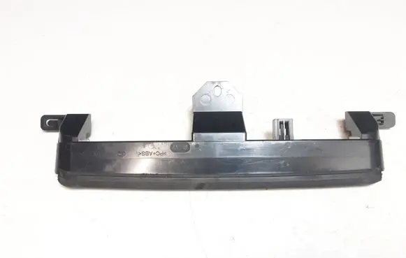 Volvo V70 Third/center stoplight 30678549 16511100