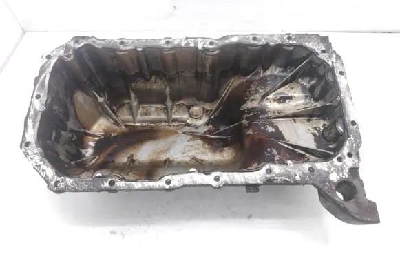 Oil sump