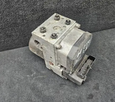 Audi A6 S6 C5 4B ABS Pump 8E0614111H