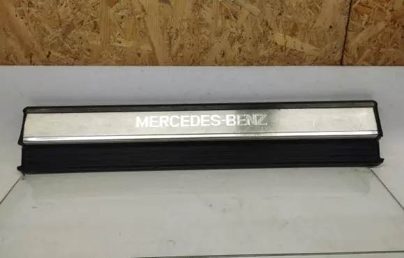 Mercedes-Benz S W140 Front sill trim cover 1406802435