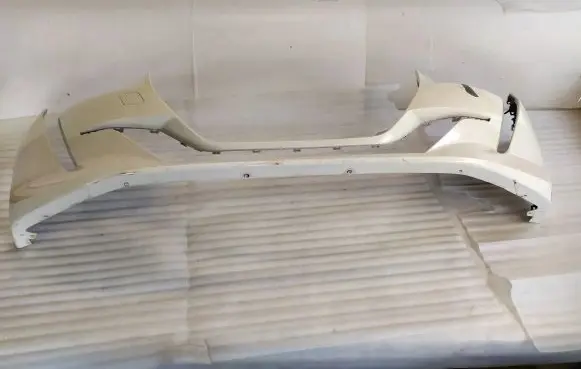 Peugeot 208 Front bumper 9830917580 9828080980