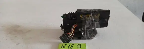 Renault Espace II Central locking motor 1212123