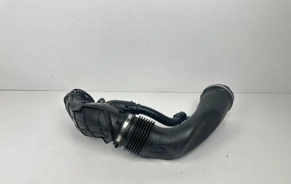 BMW 5 F10 F11 Air intake duct part 19385510