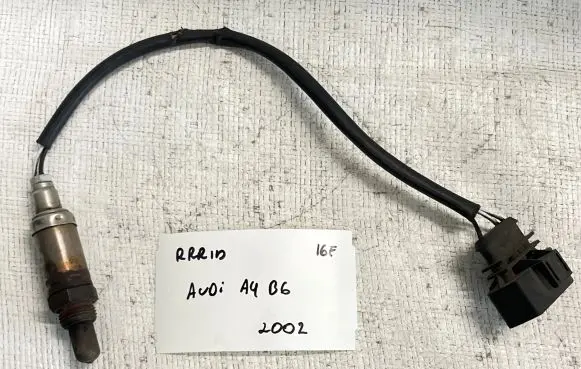 Audi A4 S4 B6 8E 8H Lambda probe sensor 0258003524