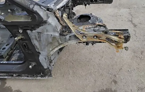 BMW 2 F45 Front quarter panel 