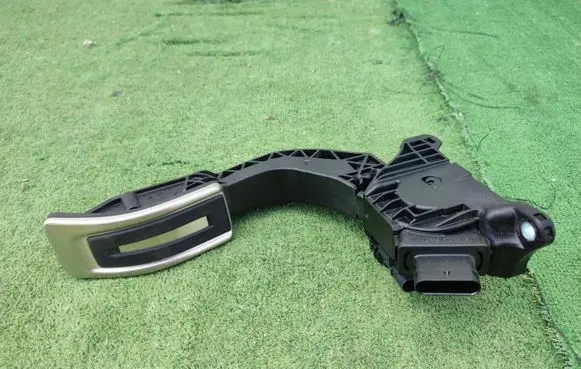 Audi A6 S6 C8 4K Accelerator throttle pedal 4N1723523A 6PV01164213