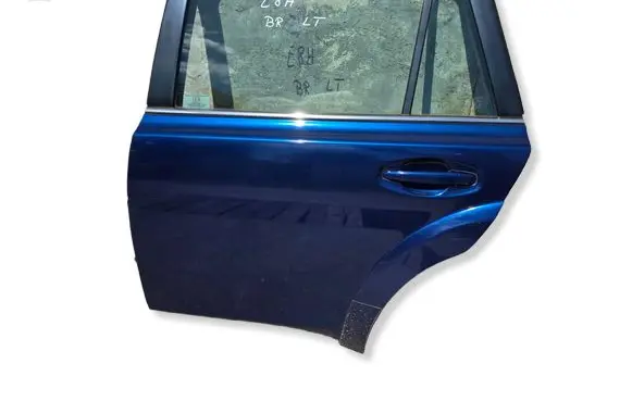 Subaru Outback Rear door 