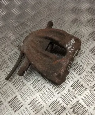Toyota Corolla Verso AR10 Front brake caliper