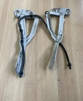 Ford Transit Custom Engine bonnet/hood hinges BK2116800AD BK2116801AG