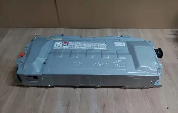 Toyota C-HR I Hybrid / electric car battery G9280-47150