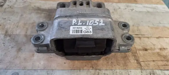 Volkswagen Golf VI Engine mount bracket 1K0199555 3318202